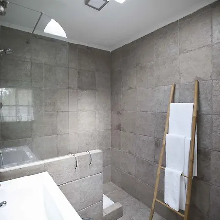 The Romantic Suites & Garden (adults Only) Guest house Sintra
