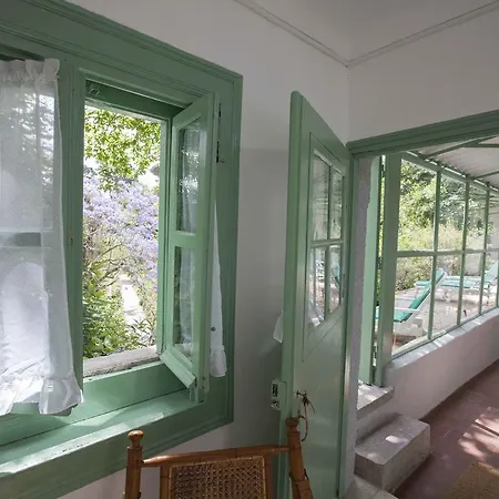 The Romantic Suites & Garden (adults Only) Guest house